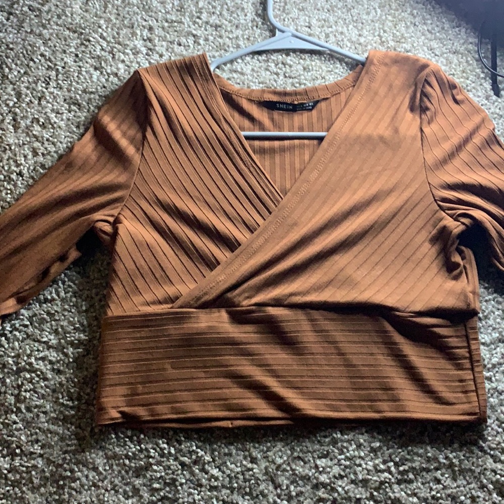 Crop top with long sleeves from SHEIN!!!